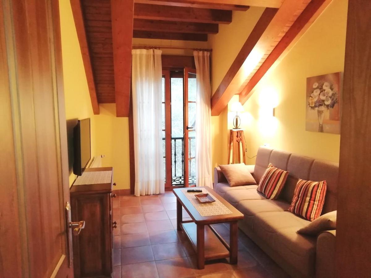 Apartamentos Rurales La Vina Cangas de Onis Exterior photo