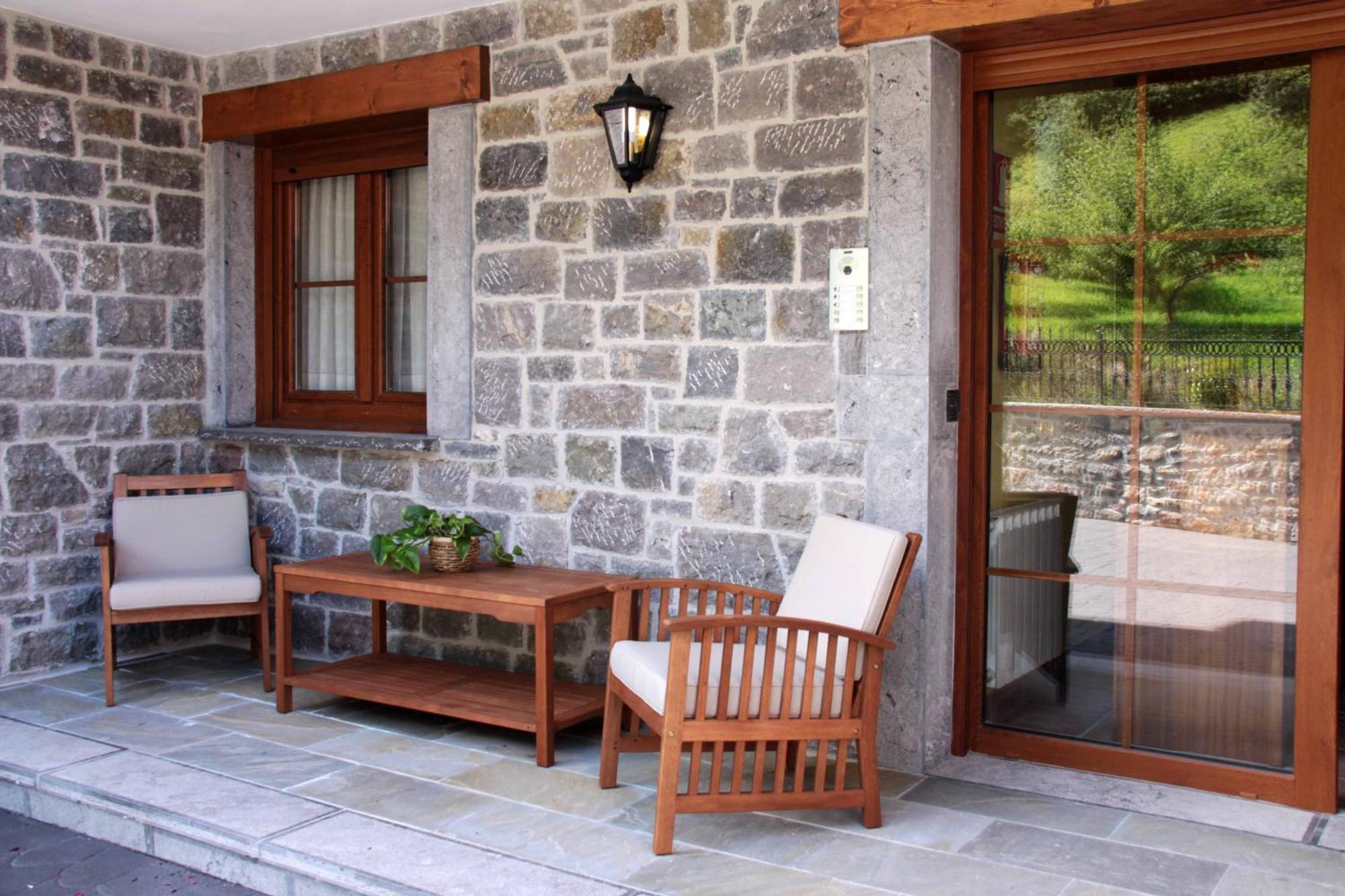 Apartamentos Rurales La Vina Cangas de Onis Exterior photo